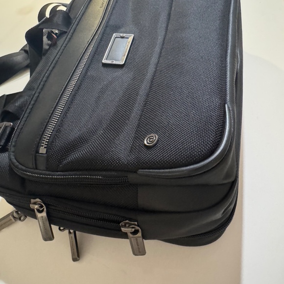 Briggs & Riley Work black Leather Slim Brief (KLB422-4) - Picture 3 of 16